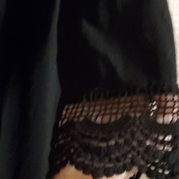 TICKLED TEAL Long black lace-lined cardigan XL - Picture 3 of 6